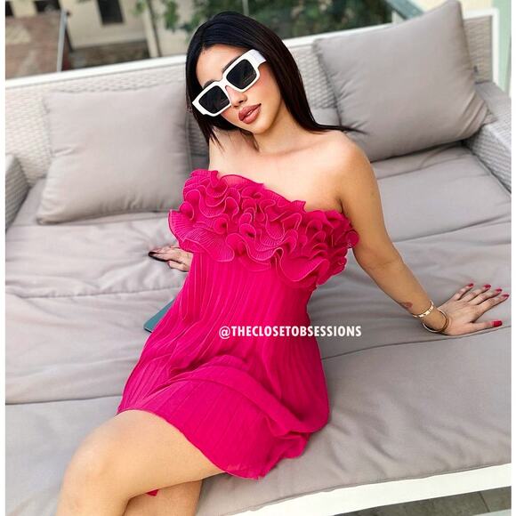 ZARA Red Pleated Mini Dress NWT | Blogger Fave Ruffle Straight Neck - Picture 5 of 16